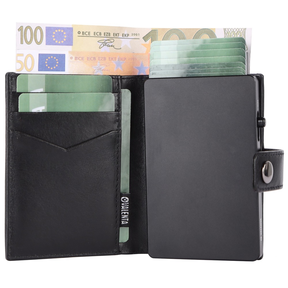 Card Wallet Leather MagSafe Luxe Black