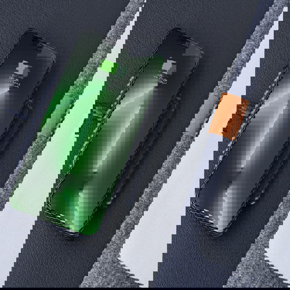 2259 | Xoopar Iné Wireless Fast Charger - Recycled Leather 15W