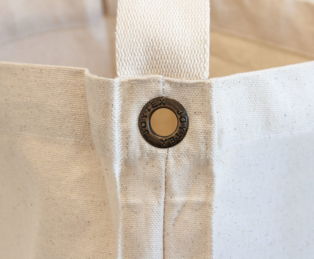 BILBAO – Canvas schoudertas met geweven draagriem en metalen oogje