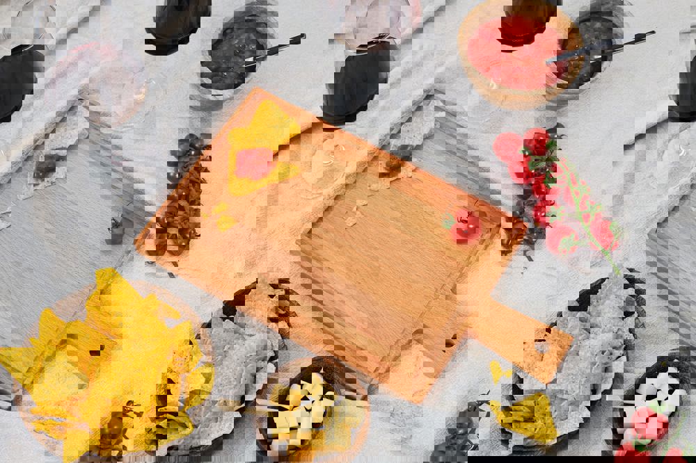 Borrelplank met handvat 38 x 20 cm